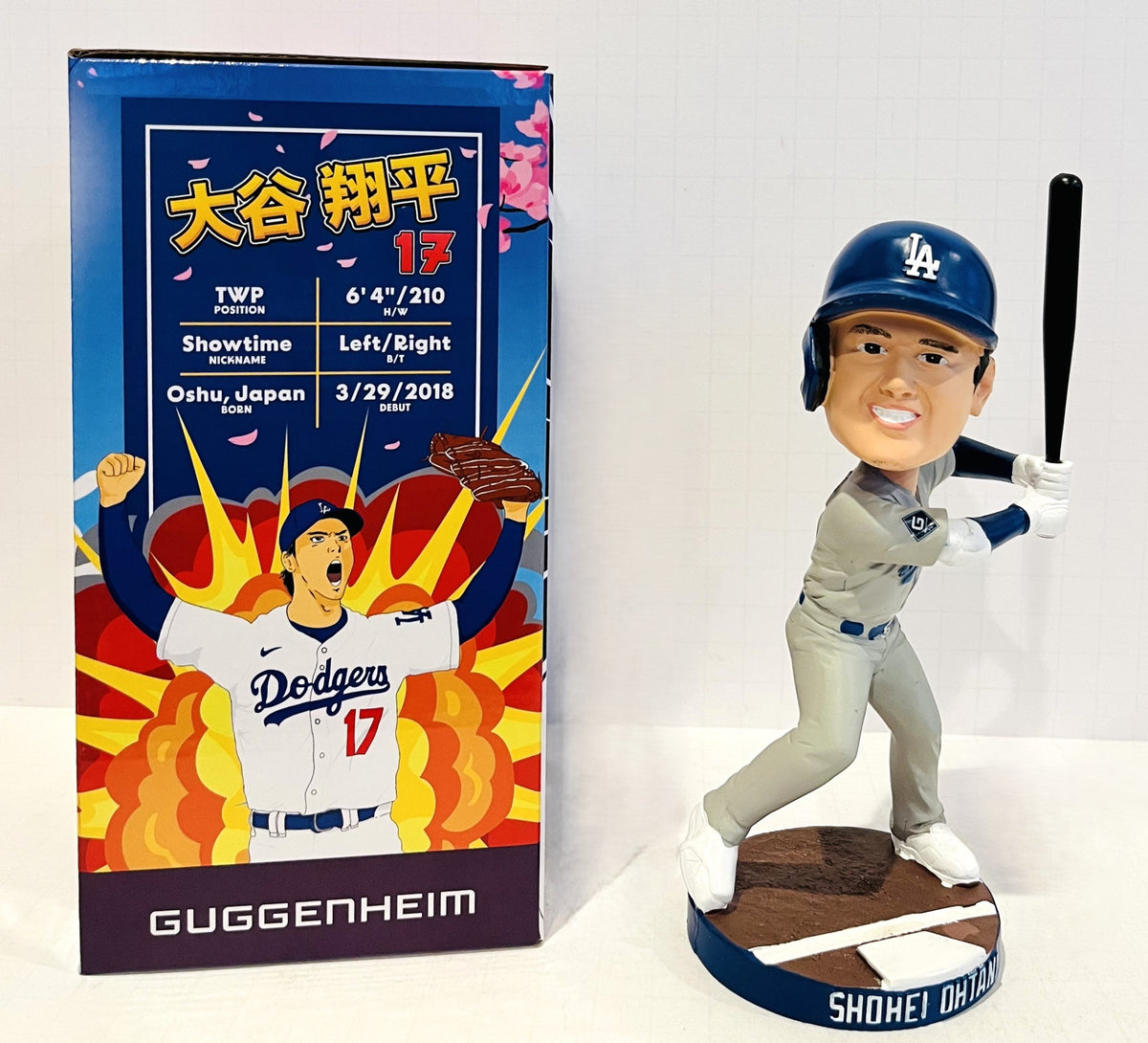 GRAY JERSEY Shohei Ohtani 2024 Dodgers Bobblehead SGA